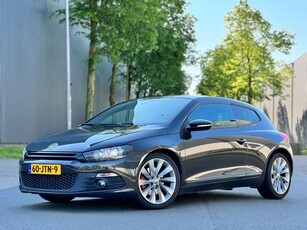 Volkswagen Scirocco 1.4 TSI Highline/XENON/NAVI/CARPLAY/HALFLEDER/TOPSTAAT/DEALERONDERH/