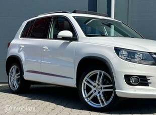 Volkswagen Tiguan 1.4 TSI 4motion R-line Pano.Dak/Clima/Cruise