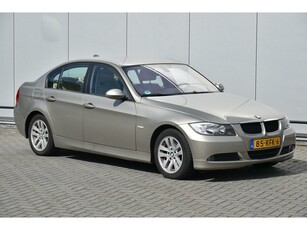 BMW 3-serie 320d Leder Clima Cruise Trekhaak Navi