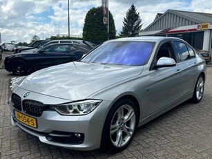 BMW 3-serie 320D Sedan High Execuitve Sport 2012 Xenon Leder