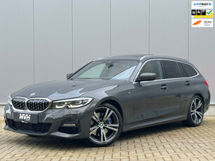 BMW 3-serie Touring 320i High Executive Edition - M-Sport - Panorama - Automaat - Leder - HUD - 19 Inch Styling 793 - Ambient