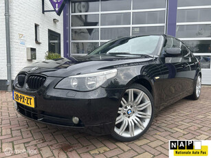 BMW 5-serie 520i Executive * AUTOMAAT * AIRCO * NAVIGATIE *