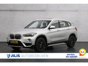 BMW X1 sDrive20i Corporate Lease High Executive | Elektrisch panoramadak | Lederen bekleding | Head up display