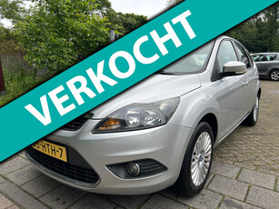 Ford Focus 1.6 lm velgen, nap, trekaak, 5 deurs