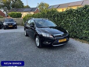 Ford FOCUS Wagon 1.8 Limited Navi Autom. Airco Cruise