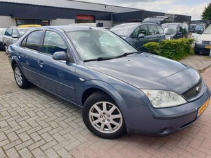 Ford MONDEO-1.8-16V-First Edition