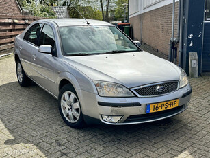 Ford Mondeo 1.8-16V Futura LANGE APK