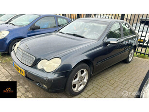 Mercedes C-klasse 180 K. Avantgarde