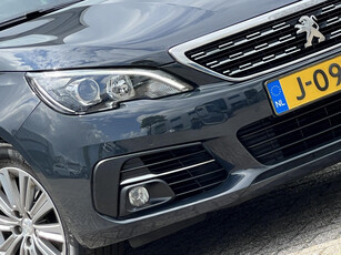 Peugeot 308 SW 1.2 PureTech Premium - Gris Hurricane/Galdo interieur - Chique