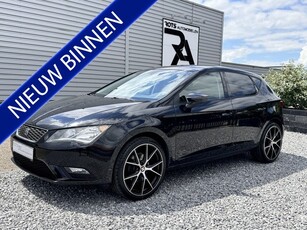 SEAT Leon 1.4 TSI Style MediaClimaCruisGetintglas Zwart