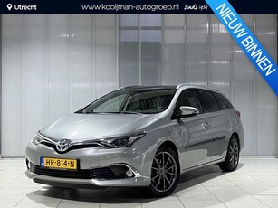 Toyota Auris Touring Sports 1.8 Hybrid Lease pro Panodak