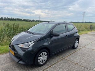 Toyota Aygo 1.0 5 deurs, 7600km, airco, afn.trekhaak