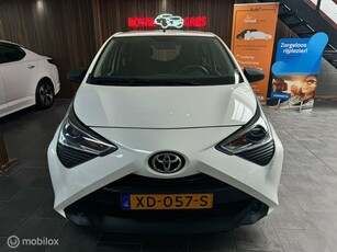 Toyota Aygo 1.0 VVT-i x/Navigatie/Cruise control/Dealer