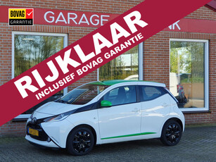 Toyota Aygo 1.0 VVT-i x-play NYPE 75PK 5drs airco, cruise, navi, camera, bluetooth RIJKLAAR