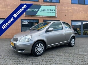 Toyota Yaris 1.3 VVT-i Sol Automaat ! (bj 2004)