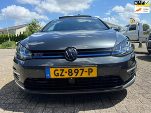 Volkswagen Golf 1.4 TSI GTE BAK DEFECT SCHADE