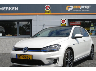 Volkswagen Golf 1.4 TSI GTE Hybride , Navi , Cruise , Panoramadak , Trekhaak , Bovag , NAP