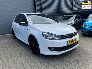 Volkswagen Golf 1.4 TSI Highline R-Line 118 KW TREKHAAK