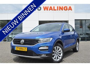 Volkswagen T-Roc 1.0 TSI Style Trekhaak afnb Carplay