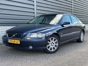 Volvo S60 2.4 Edition airco cruise (bj 2003)