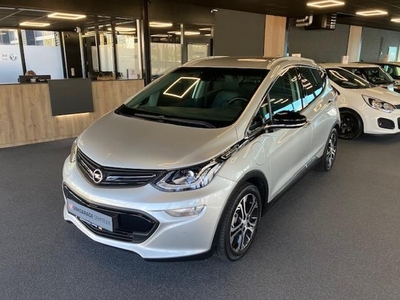 OPEL AMPERA-E Business executive 60 kWh | Nieuwe Accu! Garantie tot 2030!! | 1ste Eigenaar | Lederen Bekleding | Stoelverwarming |