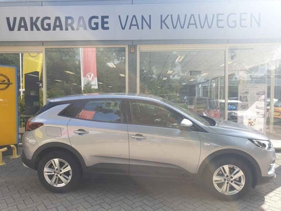 Opel Grandland X 1.2 TURBO ECC APPLE CAR PLAY BLUET. L.M.