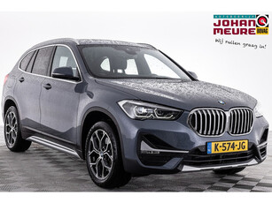 BMW X1 sDrive20i High Executive Edition Automaat | LEDER | Full LED | Trekhaak .