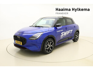 Suzuki Swift 1.2 Style Smart Hybrid | Parkeersensoren | Navigatie | Cruise control | Achteruitrijcamera | Stoelverwarming