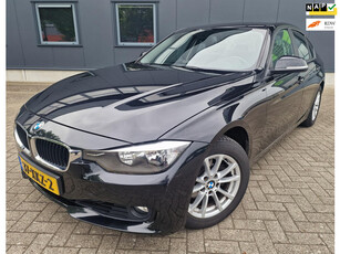 BMW 3-serie 320i Executive, 1e eign! BTW auto, netto € 9.100