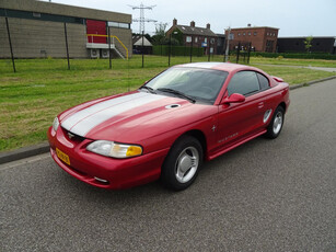 Ford USA Mustang 3.8 Coupé