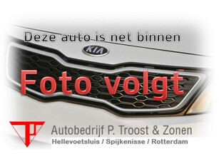 Hyundai i30 1.6i Dynamic Airco/Stuurbekrachtiging/Elektrische ramen voor en achter/Centrale deurvergrendeling