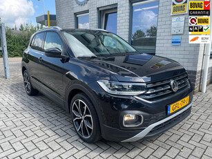 Volkswagen T-CROSS 1.0 TSI Style / CarPlay / Add Cruise / Climate controle / PDC V+A / Telefoon / Navigatie / Digitaal Display