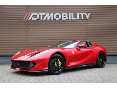 Ferrari 812 GTS 6.5 V12 HELE NEW Carbon interior