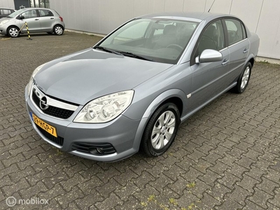 Opel Vectra 1.6-16V Business Verkocht