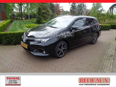 Toyota Auris Touring Sports 1.8 Hybrid 136pk CVT Dynamic Edition bij Toyota specialist !