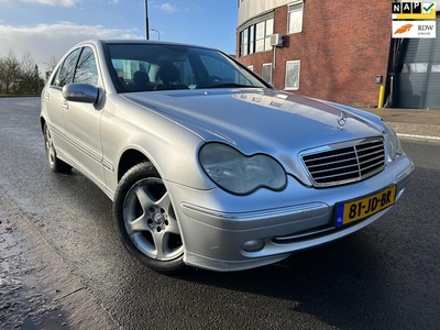 Mercedes-Benz C-klasse 200 CDI Elegance bj;02 Airco, APK,6