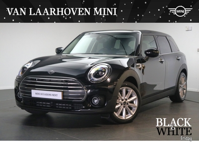 MINI MINI Clubman Cooper Classic Automaat / Achteruitrijcamera / LED / Comfortstoelen / Stoelverwarming / Comfort Access / Navigatie