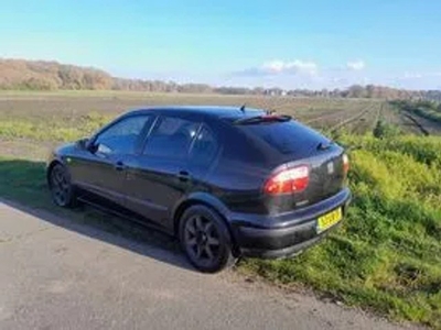 SEAT Leon 1.8-20V Sport (bj 2002)