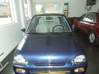 SUBARU VIVIO GLI 5 DEURS BLAUW METALIC.