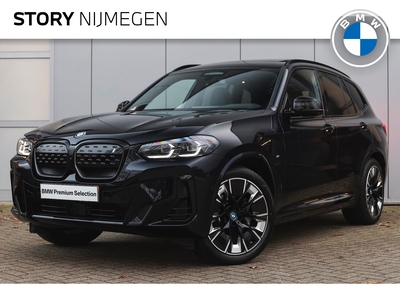 BMW IX3 High Executive 80 kWh / Trekhaak / Sportstoelen / Stoelverwarming / Adaptief M Onderstel / Verwarmd stuurwiel / Adaptieve LED / Head-Up / Parking Assistant Plus