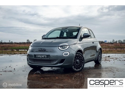 Fiat 500e La Prima 42 kWh Pano BTW auto CarPlay