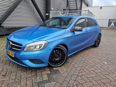 Mercedes-Benz A-Klasse 180 Ambition Amg sport (bj 2013)