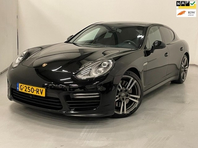 Porsche Panamera 4.8 GTS / Sport Chrono / Facelift / LED /