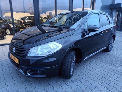 Suzuki SX4 S-Cross 1.6 Exclusive trekhaak glasdak