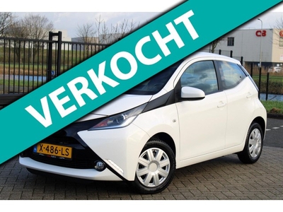 Toyota Aygo 1.0 VVT-i x l Airco l Elek Pak l Camera l LED