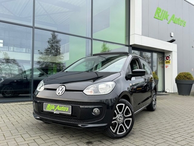 Volkswagen Up! 1.0 Cup up! * Panoramadak * Stoelverwarming