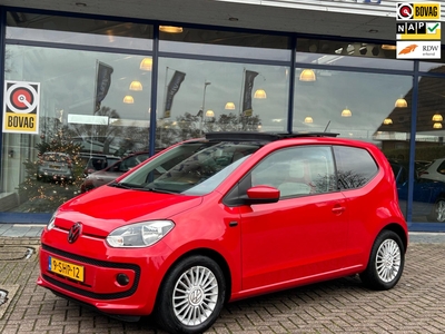 VOLKSWAGEN UP! 1.0 high up! BlueMotion Elek. Panorama Airco Cruise Park.Sens Bluetooth LM-Velgen NAP NL-Auto Dealeronderhouden!