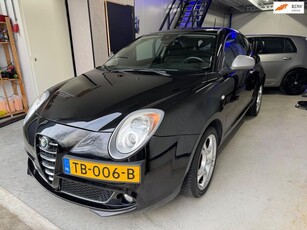 Alfa Romeo MiTo 1.4 Distinctive Nieuwe apk zeer nette auto!!