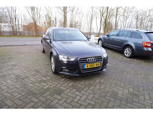 Audi A4 Limousine 1.8 TFSI Business Edition TREKHAAK