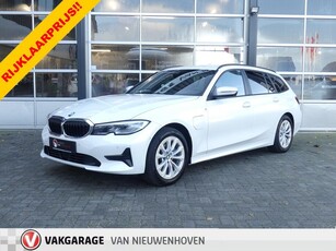 BMW 3-serie Touring 320e High Executive